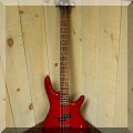 M01. Ibanez electric bass. 